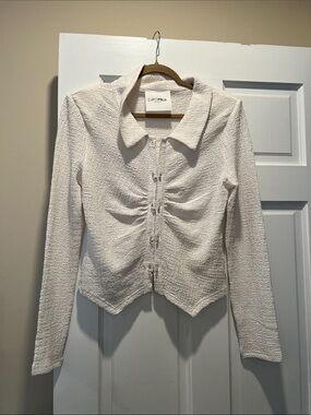 Cream Textured Hook-and-Eye Blouse